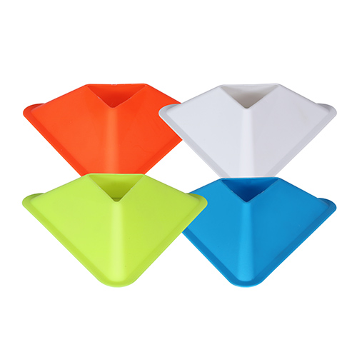 TRIANGLE CONE
